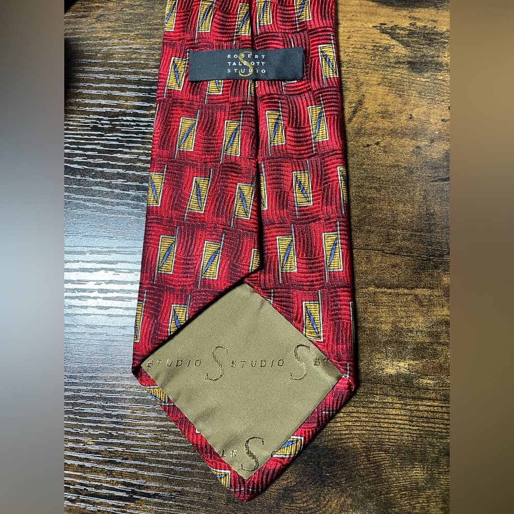 Robert Talbott Geometric Pattern Silk Tie Red Gold Blue